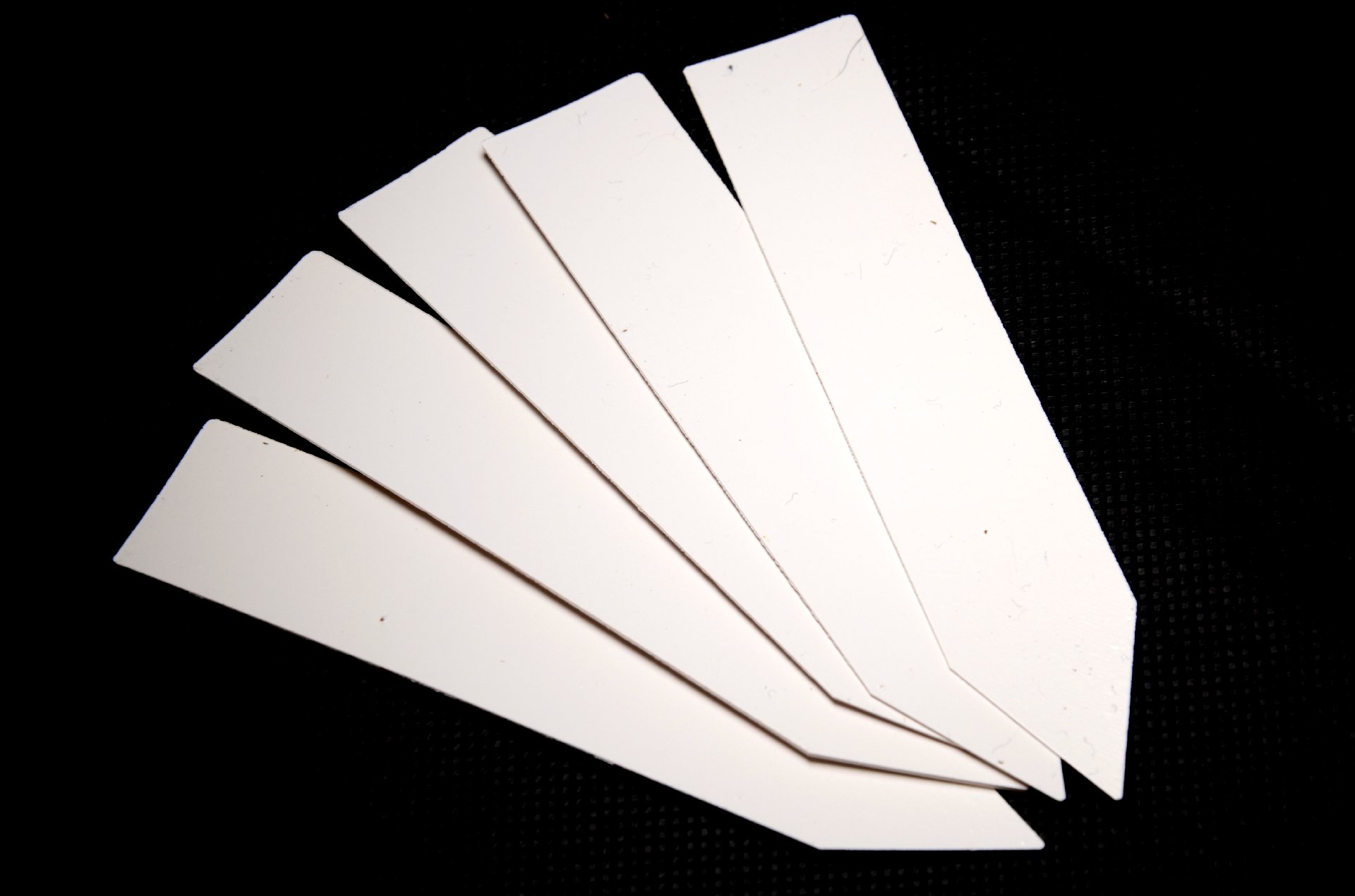White Plastic Labels - 2x10cm - 100 pcs.